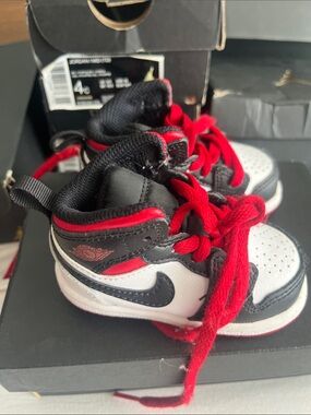 Nike Kids Black/White/Red High-Top Sneakers with Red Laces